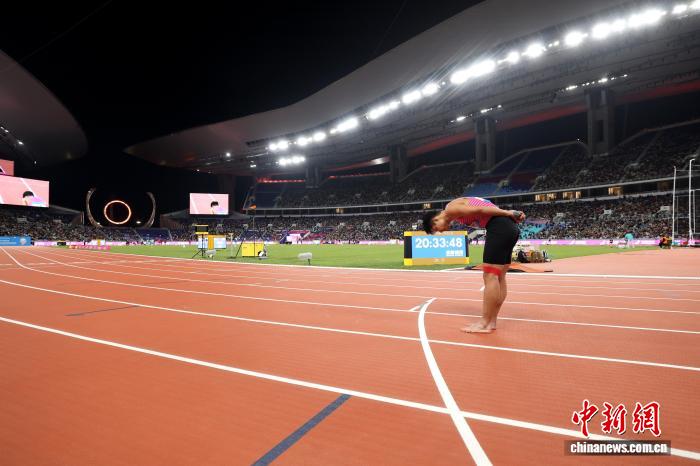 十五运会老将谢幕：刘虹苏炳添等告别赛场，传