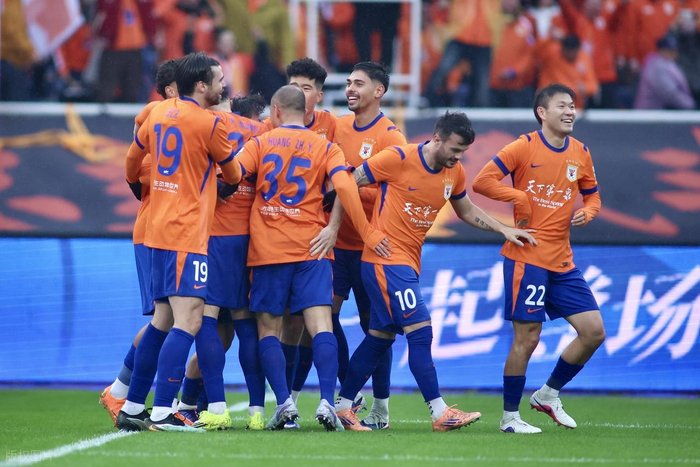 辽宁铁人升超首战失利引球迷换帅呼声