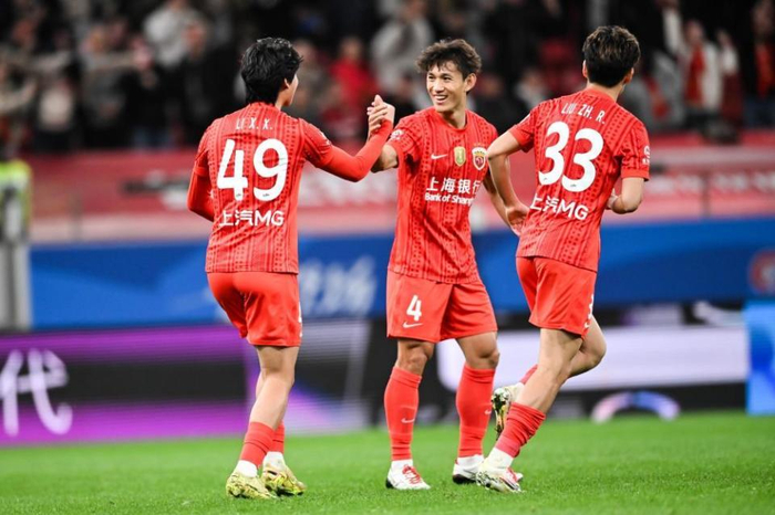 上海海港伤病危机下4-0大胜武汉三镇创队史最大