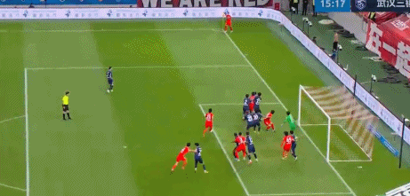 上海海港伤病危机下4-0大胜武汉三镇创队史最大